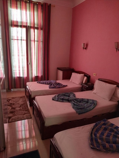 Garden View Hostel image 26